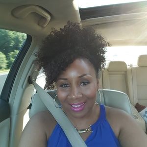 Meet your Posher, Rhonda